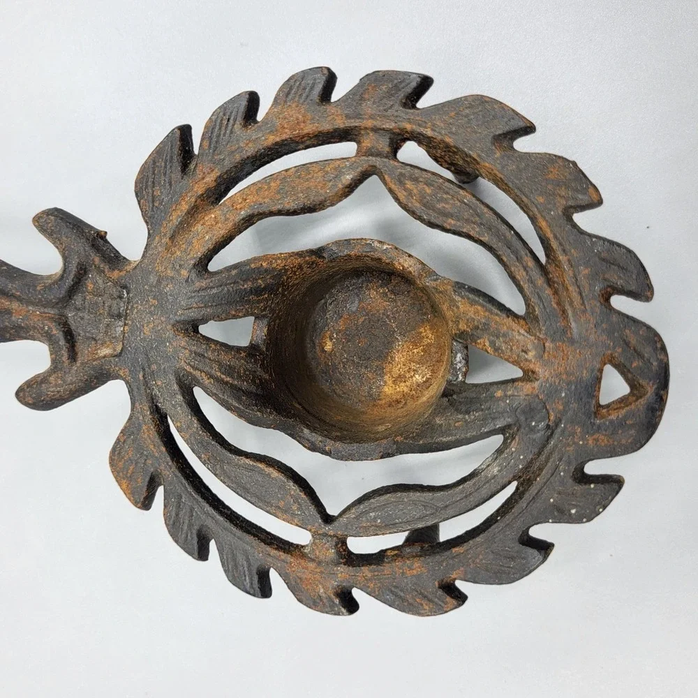 Vintage Cast Iron Trivet Footed Candle Holder Leaf Scroll Design Black Brown